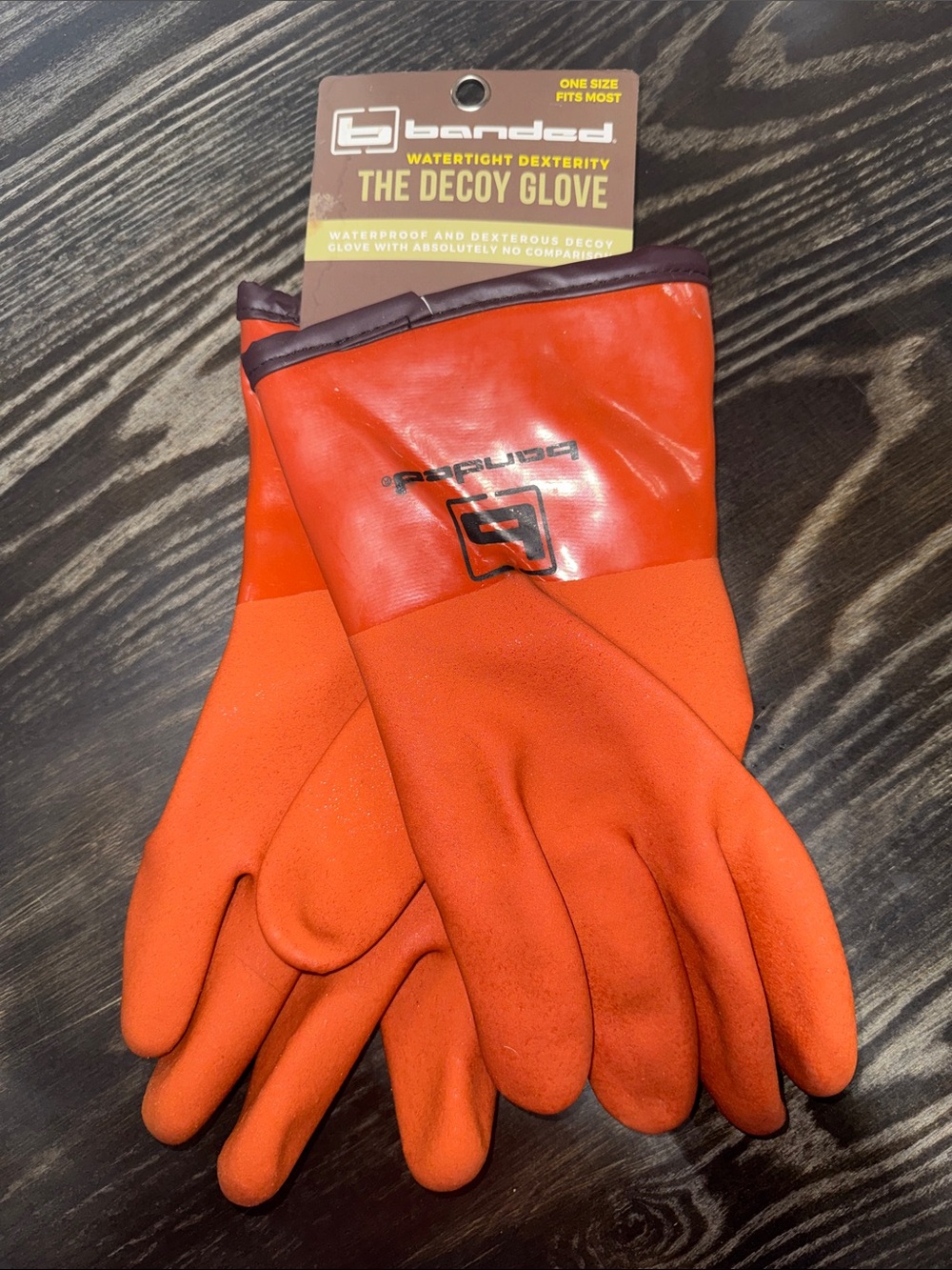 Banded- The Decoy Glove